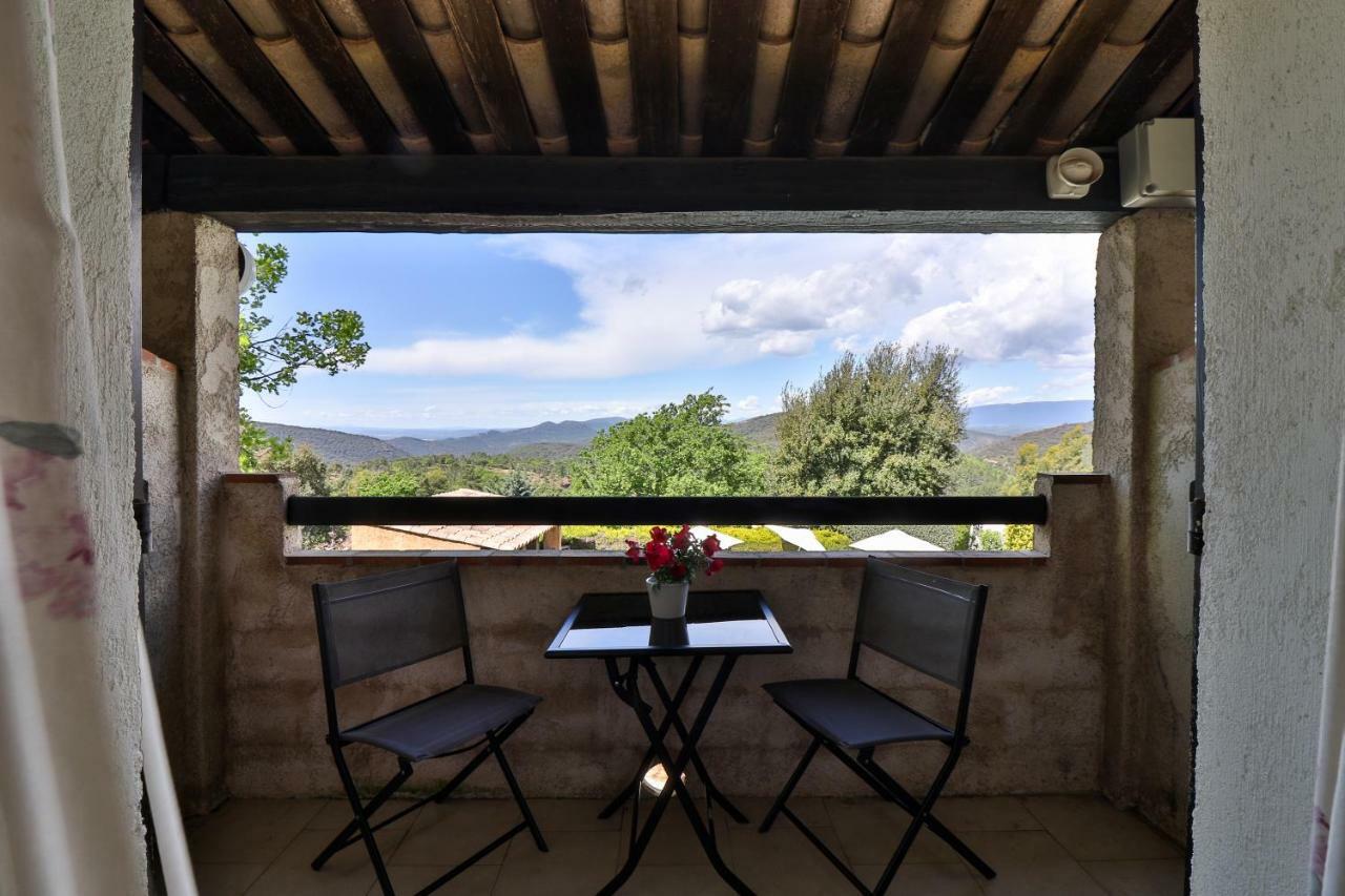 L'Estirado Des Adrets Otel Les Adrets-de-l'Esterel Dış mekan fotoğraf